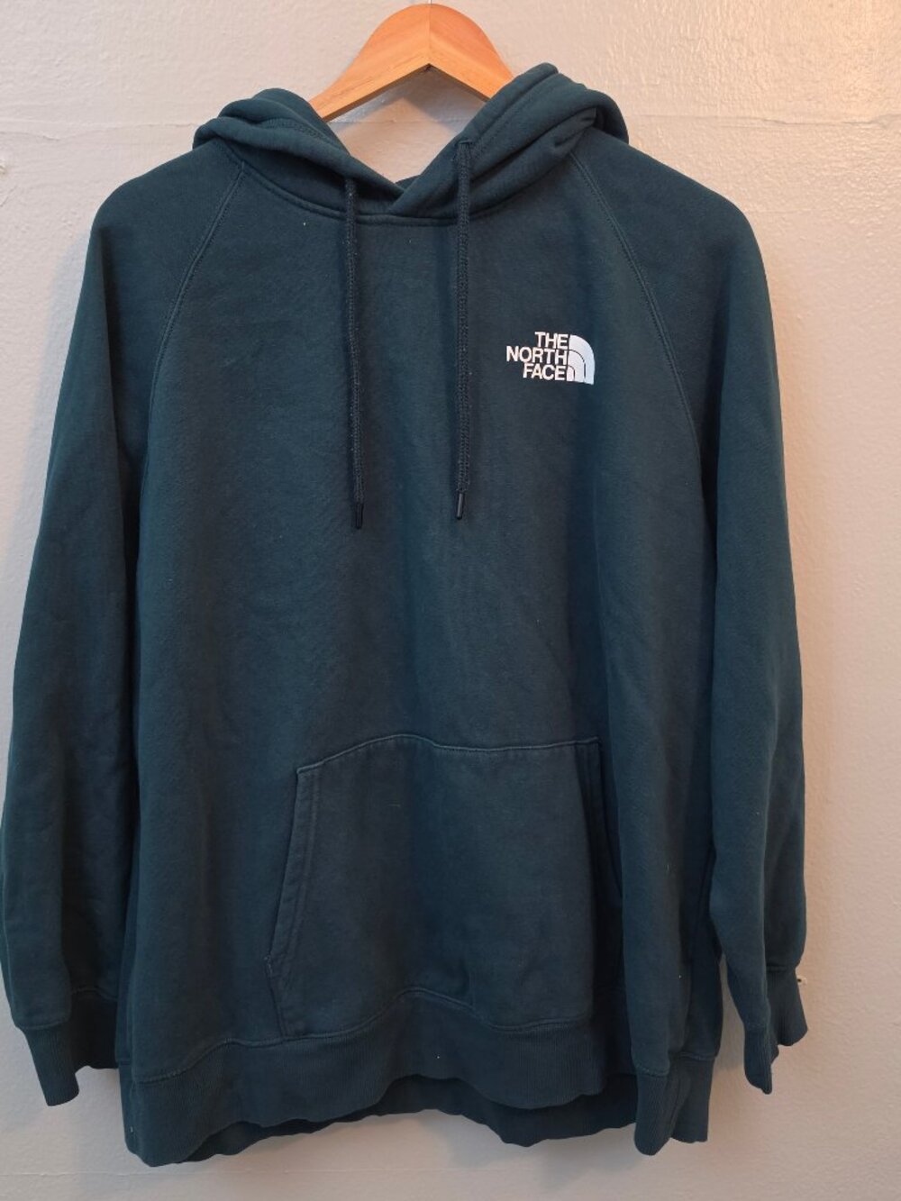 The North Face Women's Plus Size Dark Green Hoodie Size XXL